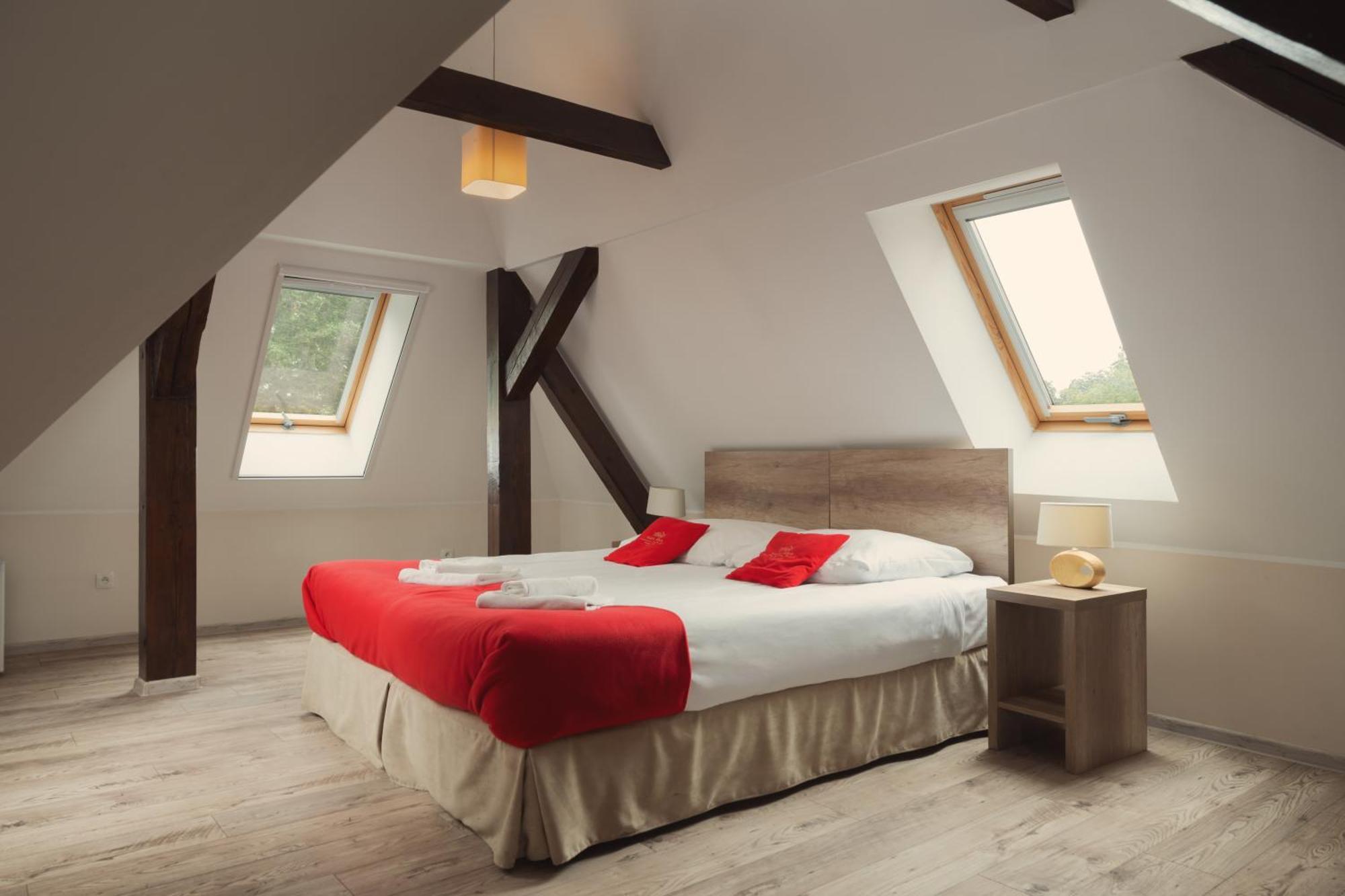 Stary Mlyn Strzeszyn Hotel Lubowo  Buitenkant foto