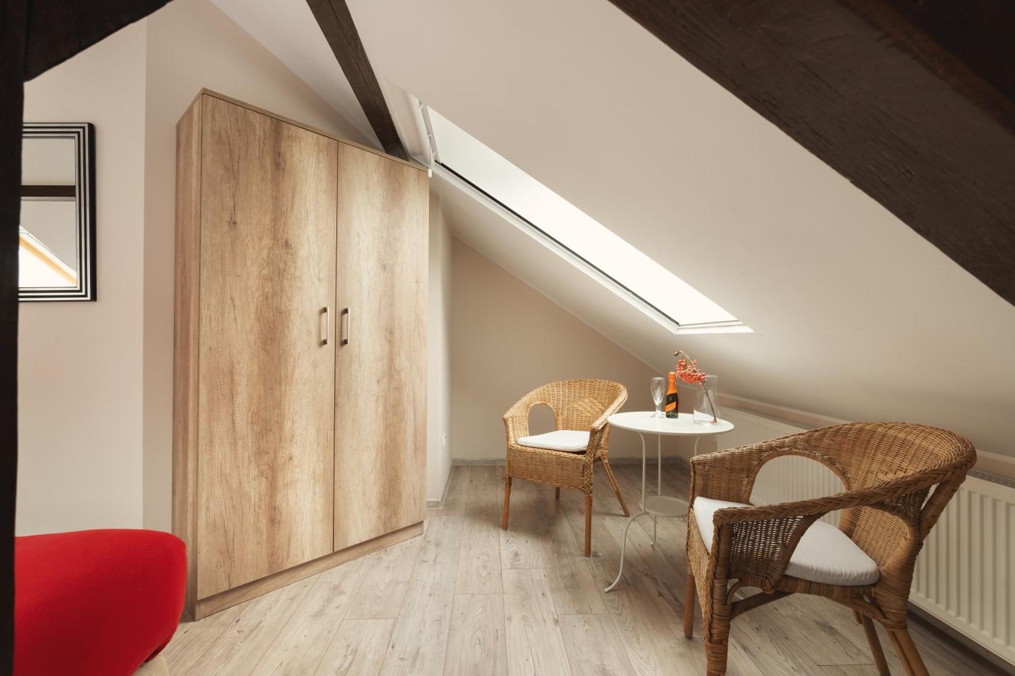 Stary Mlyn Strzeszyn Hotel Lubowo  Kamer foto